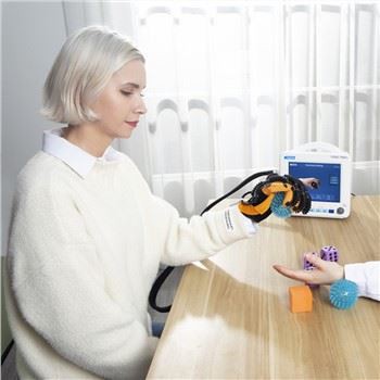 Käsiharjoitusrobottisormiharjoituslaite